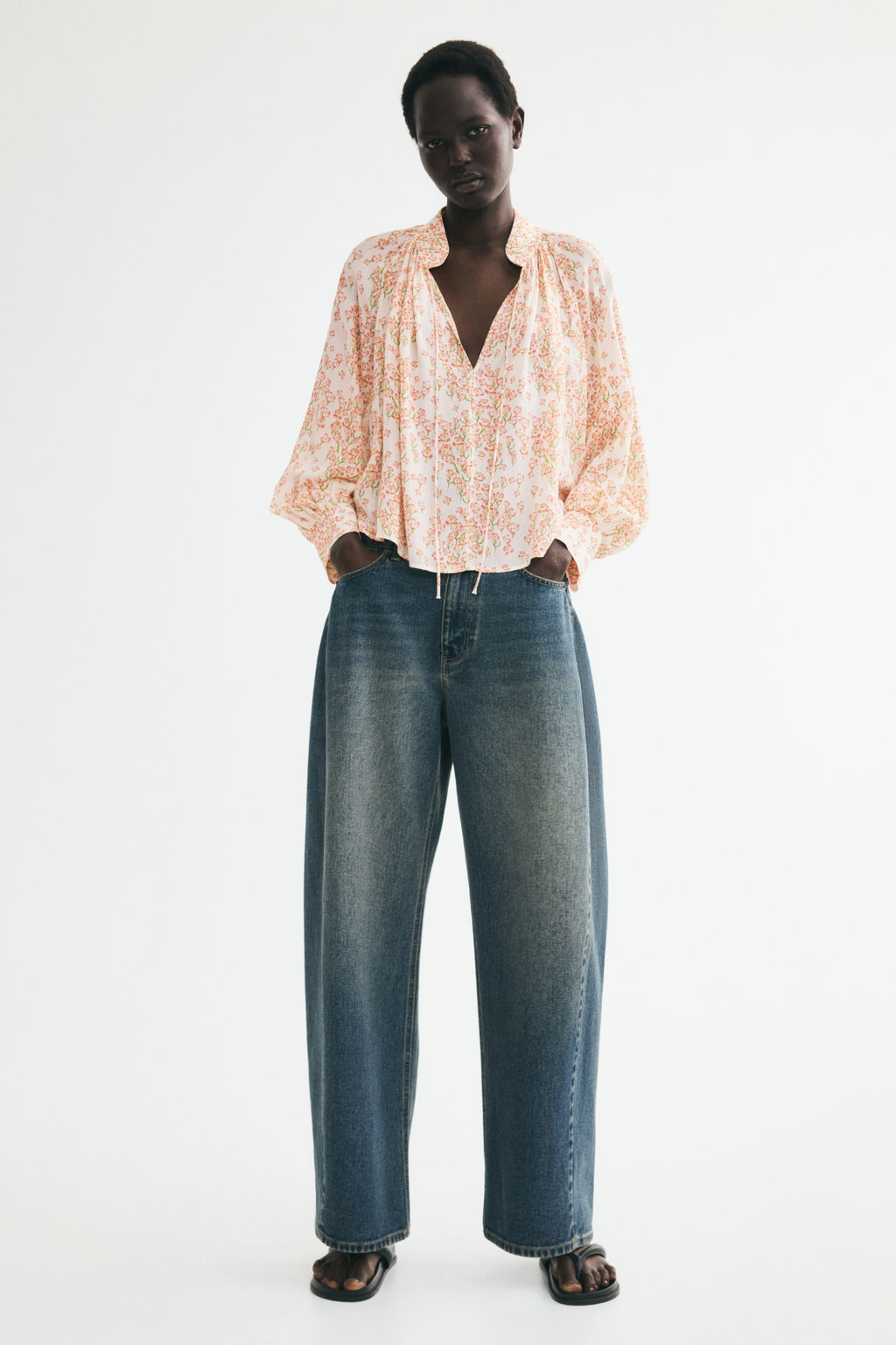 Blusa de viscosa con mangas globo - H&m фото 6