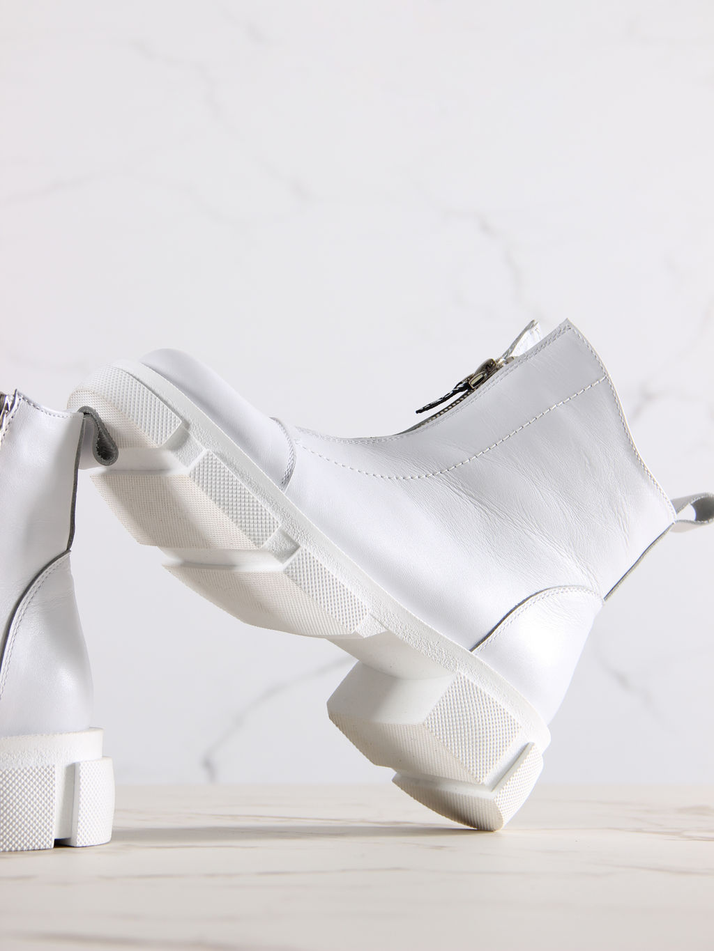 Ботинки 330.21074w. белый/Шерсть