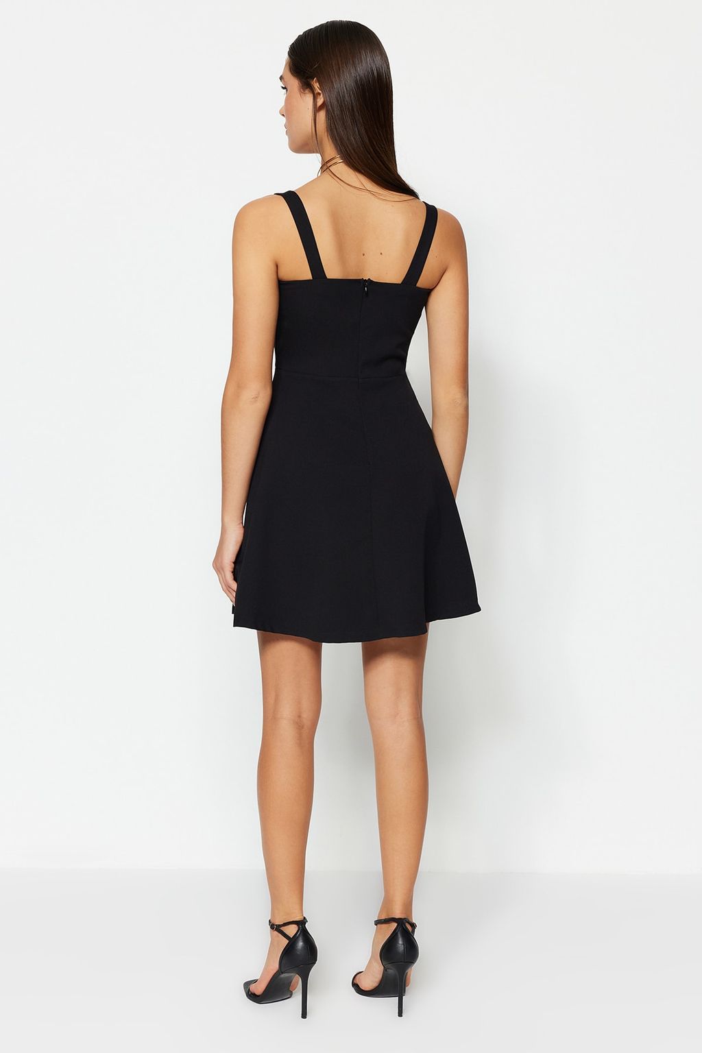 TRENDYOLMILLA Siyah A-Kesim Dokuma K?sa S?k Abiye Elbise TPRSS23EL00031 фото 13