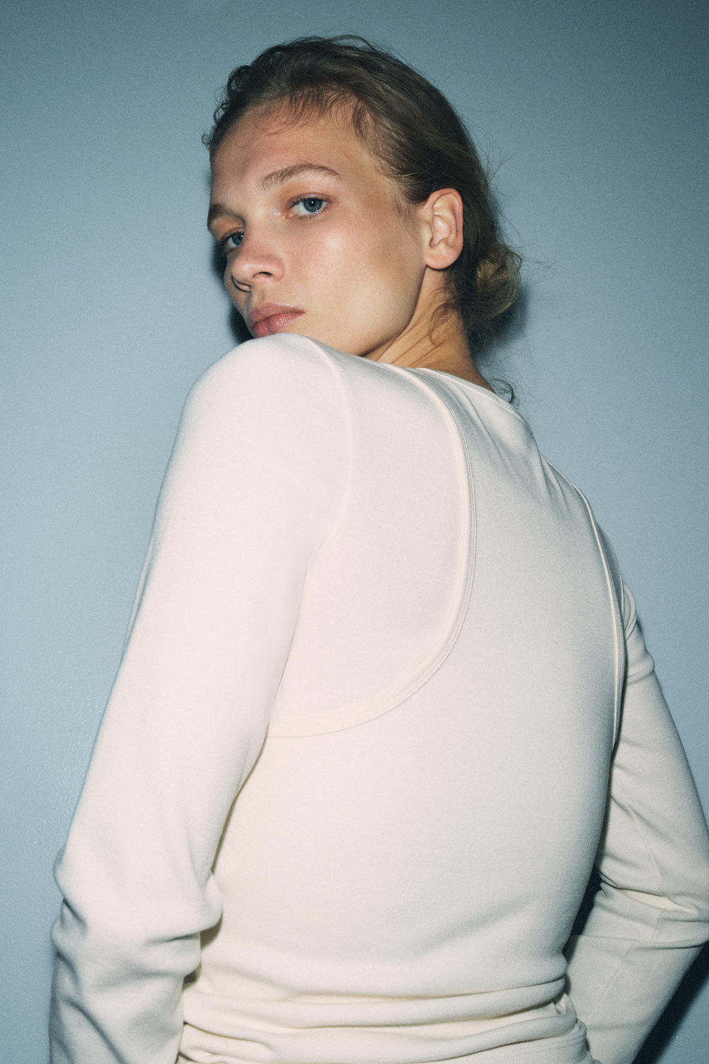 DOUBLE EMBROIDERED T-SHIRT - Zara фото 10