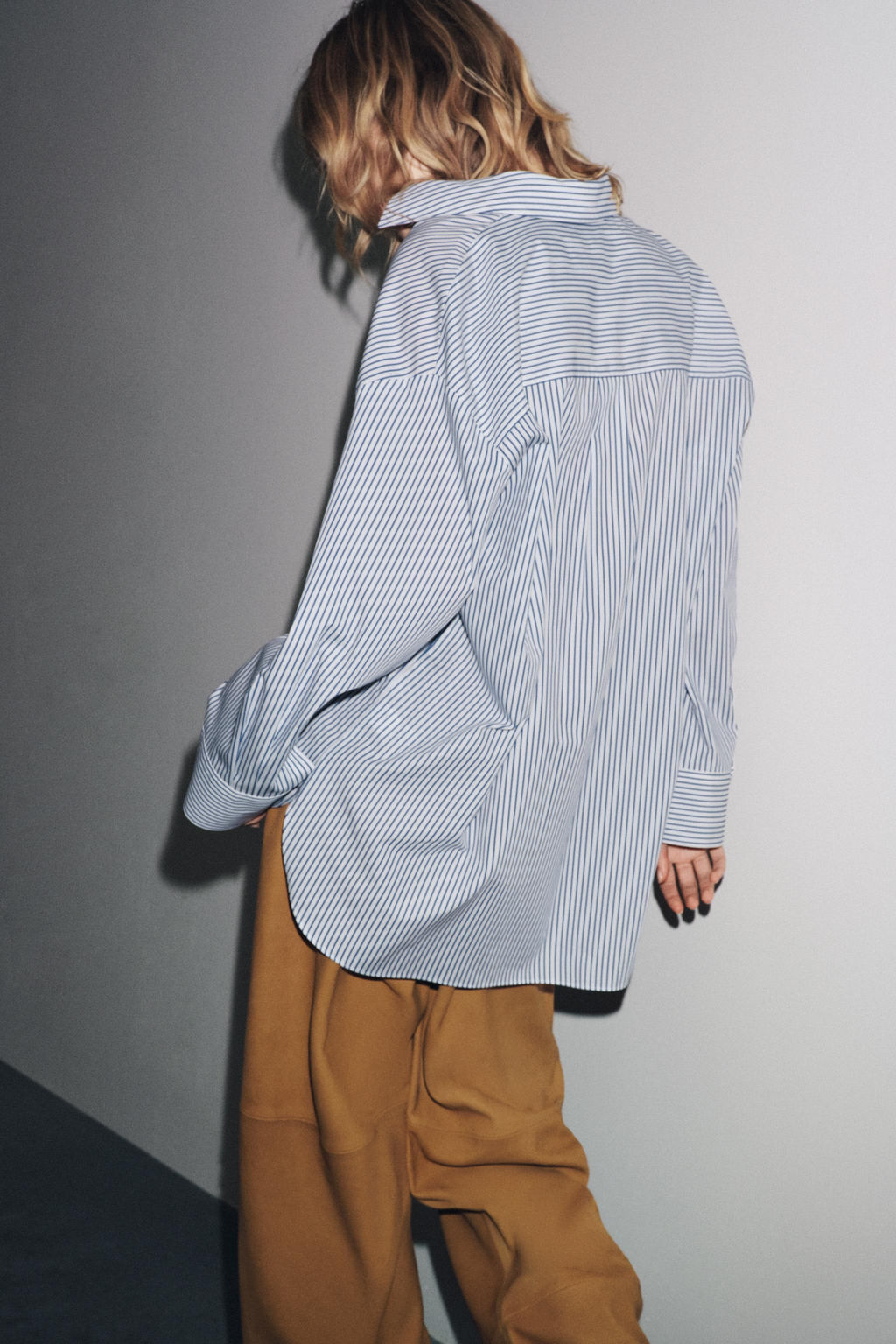 STRIPED POPLIN SHIRT ZW COLLECTION - Zara фото 5