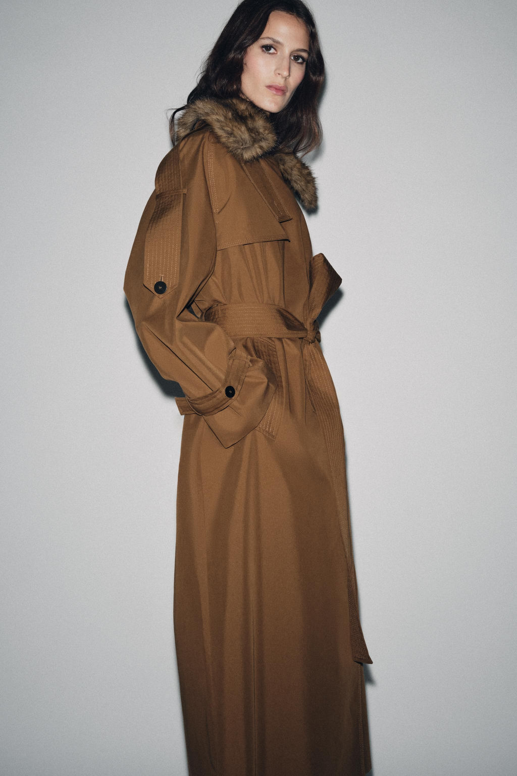 OVERSIZE FAUX FUR COLLAR TRENCH COAT ZW COLLECTION LIMITED EDITION - Zara фото 7