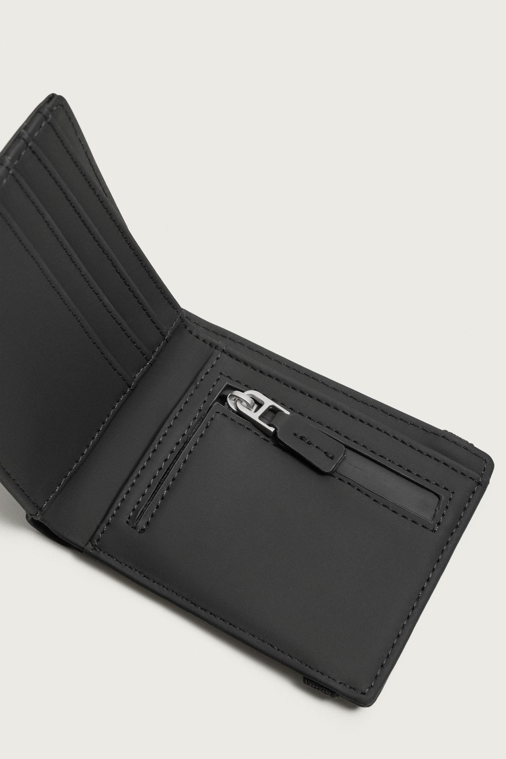 CARTERA ENGOMADA / Negro - Zara фото 3