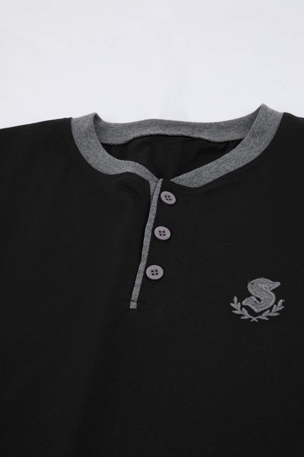 Siyah Regular Dugmeli Yaka Orme Buyuk Beden Pijama Tak?m? TMNSS26AI00010