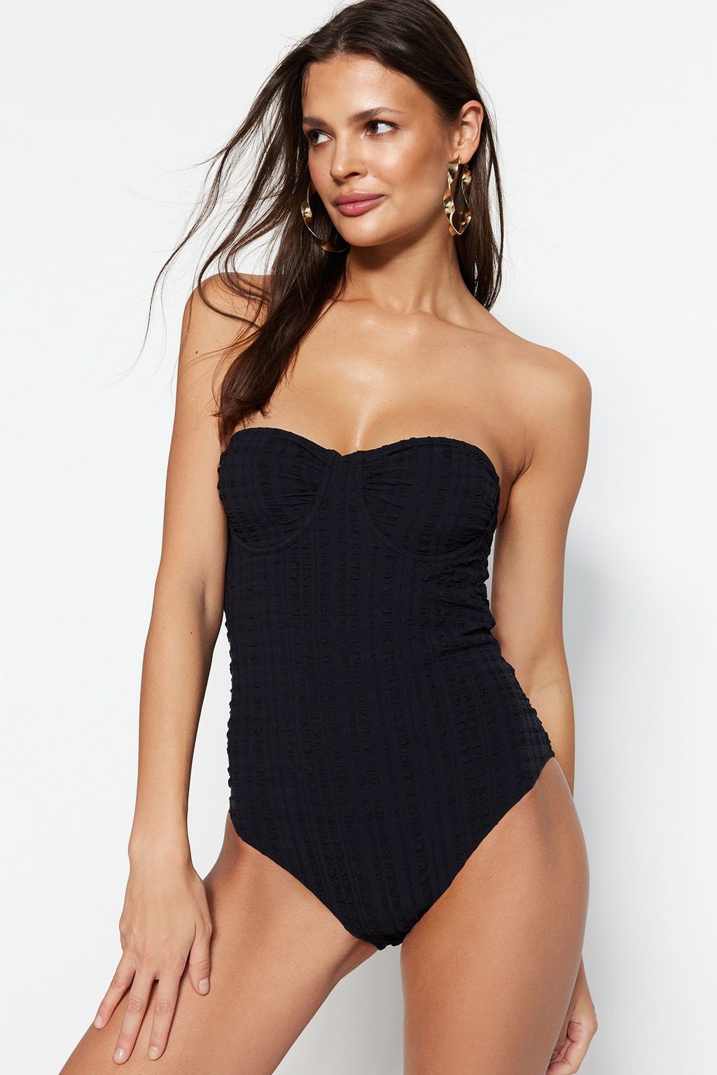 TRENDYOLMILLA Siyah Balkonet Dokulu Regular Mayo TBESS23MA00102 фото 13