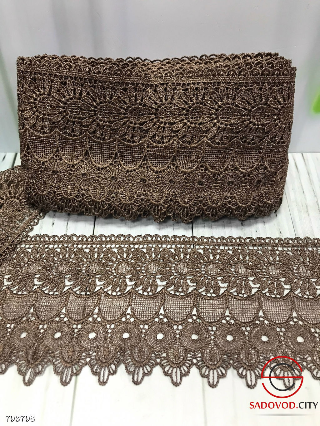 Кружево гипюровое, ширина 12 см. Длина 13,5 см.