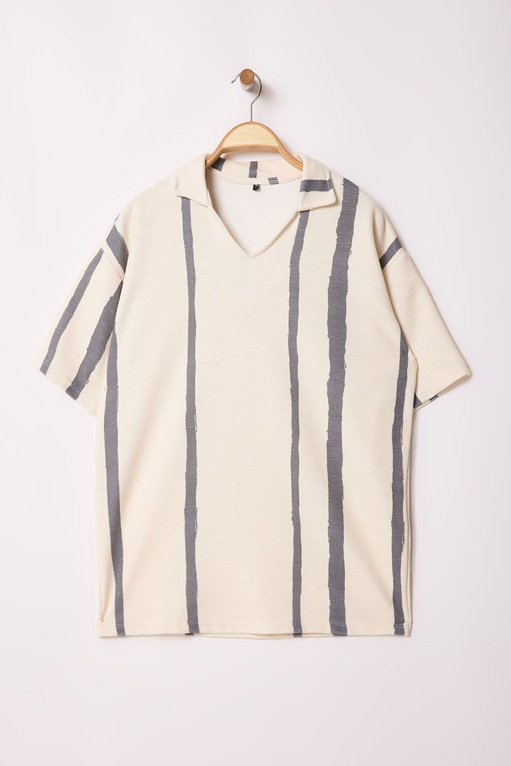 TRENDYOL MAN Limited Edition Tas Oversize/Genis Kesim Polo Yaka T-shirt TMNSS25PO00020 - Trendyolmilla фото 3