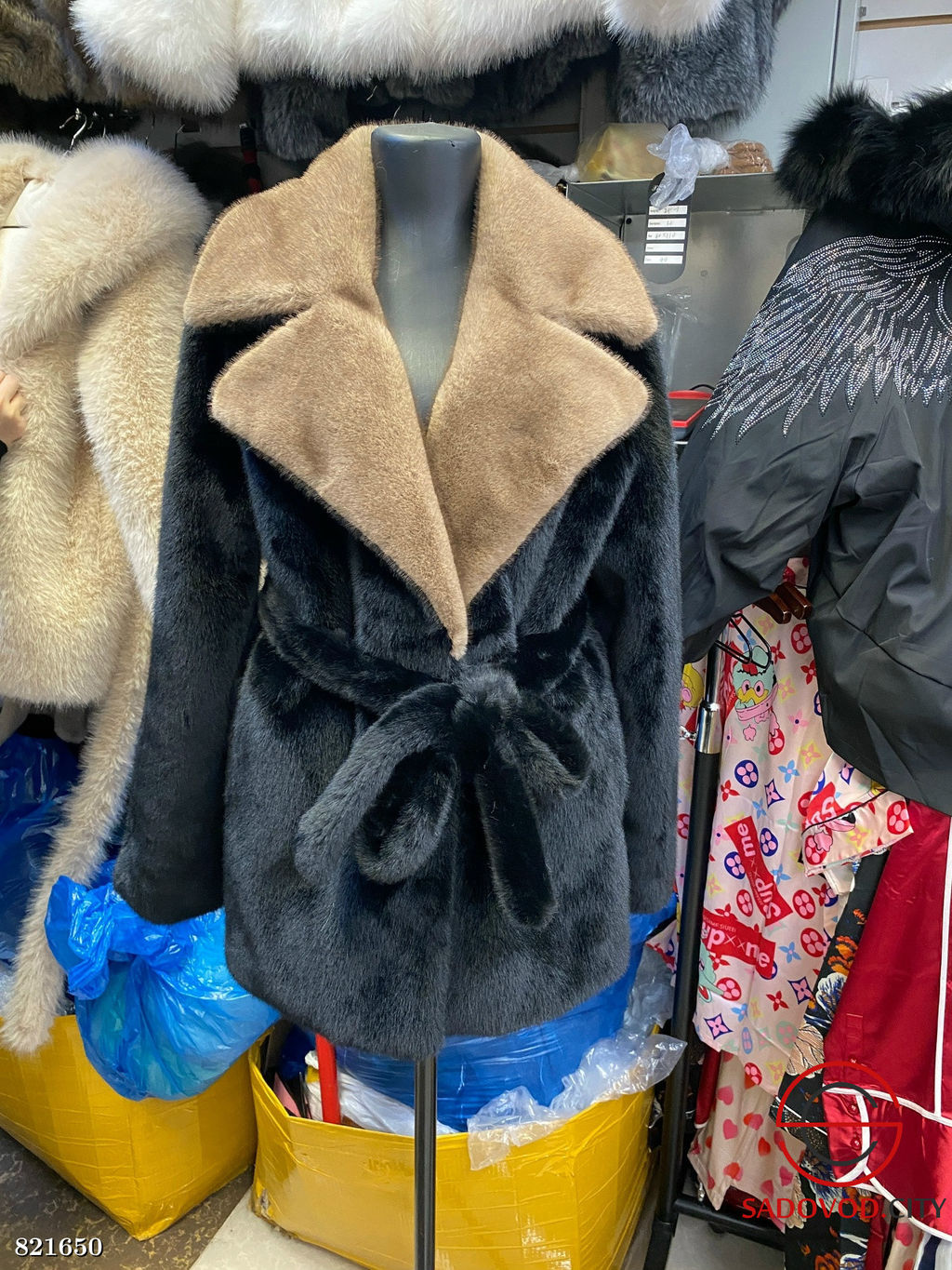 Шуба женская из искусственного меха