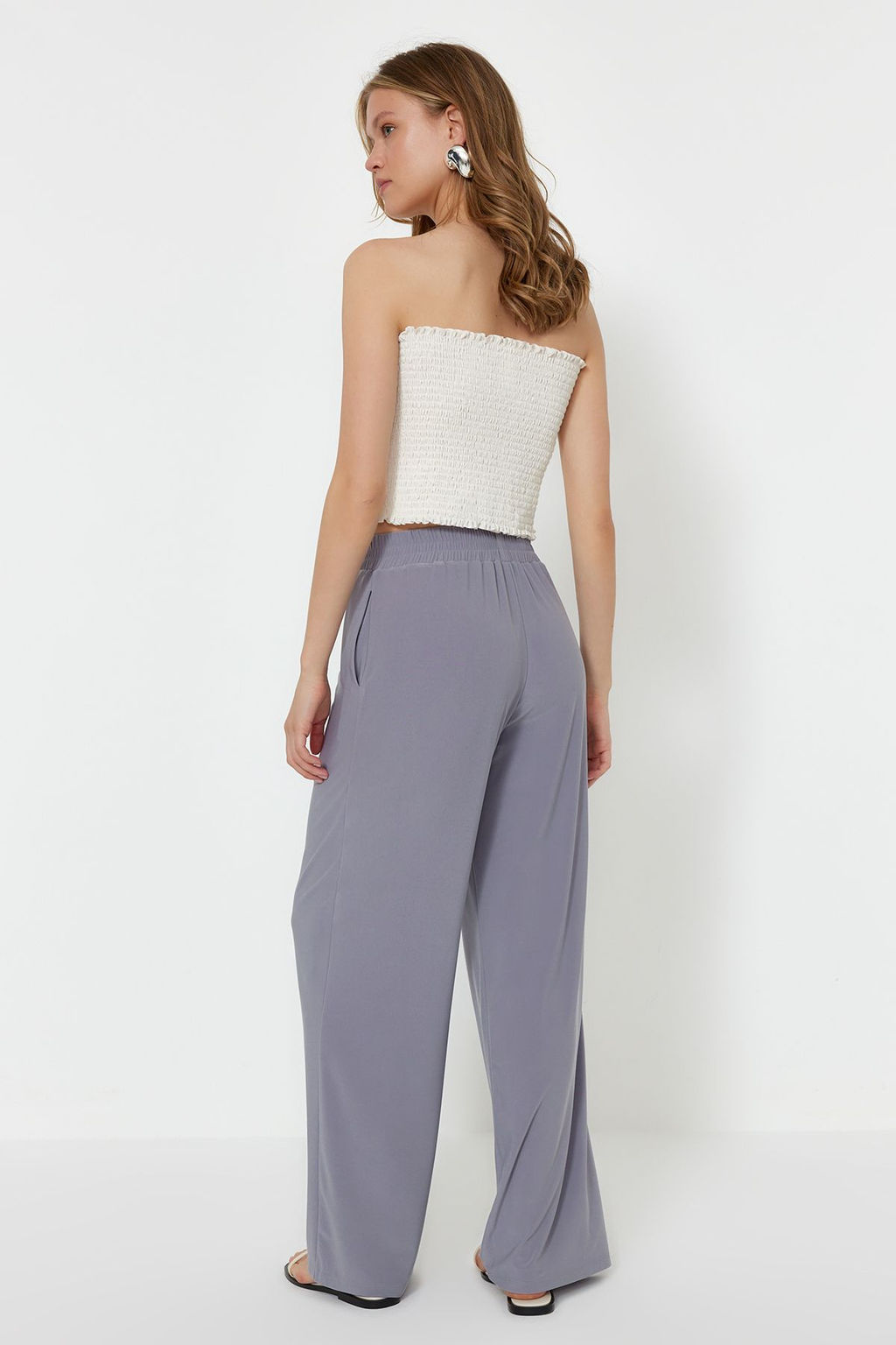 TRENDYOLMILLA Siyah Wide Leg/Rahat Kesim Yuksek Bel Esnek Orme Pantolon TWOSS23PL00129  фото 37