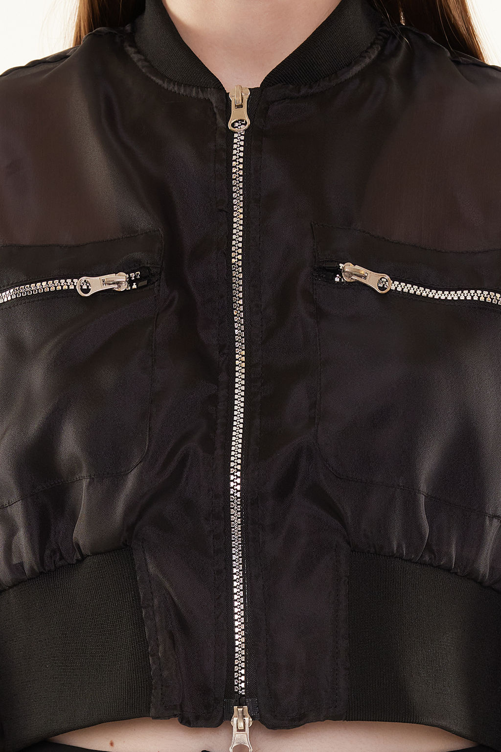 Siyah Regular Kal?p Organze Crop Bomber Mont TWOSS24MO00047