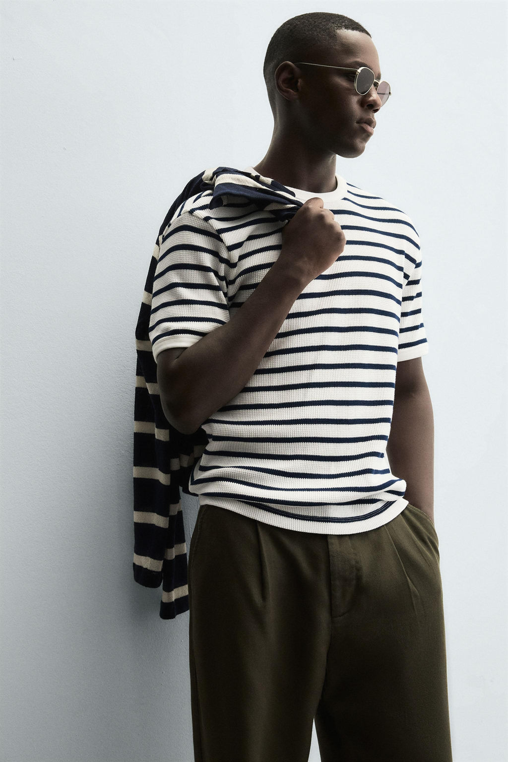 CHECK TEXTURED T-SHIRT - Zara фото 5