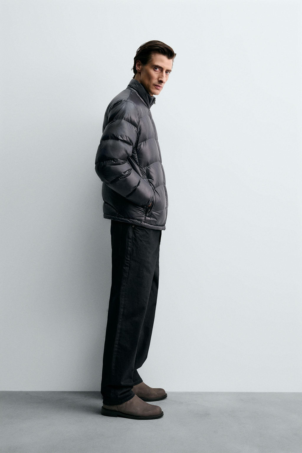 100% FEATHER WATER-REPELLENT DOWN JACKET