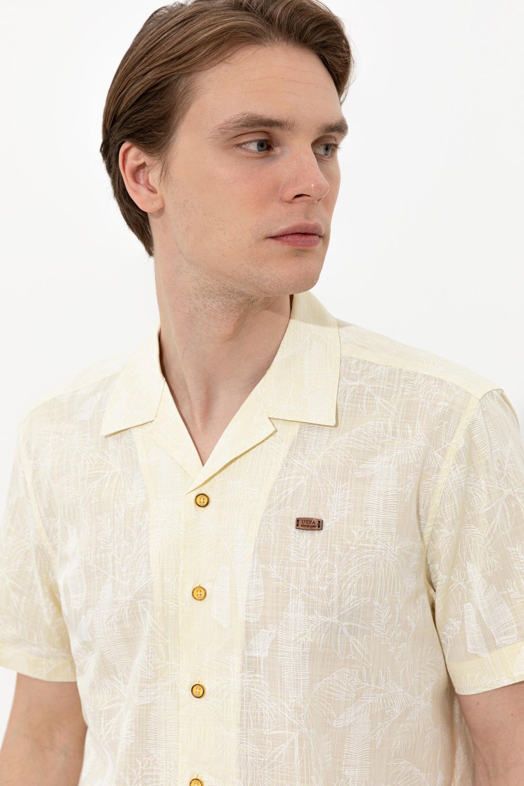 U. S. Polo Assn Мужская светло-желтая рубашка с коротким рукавом - U.s. polo assn фото 2