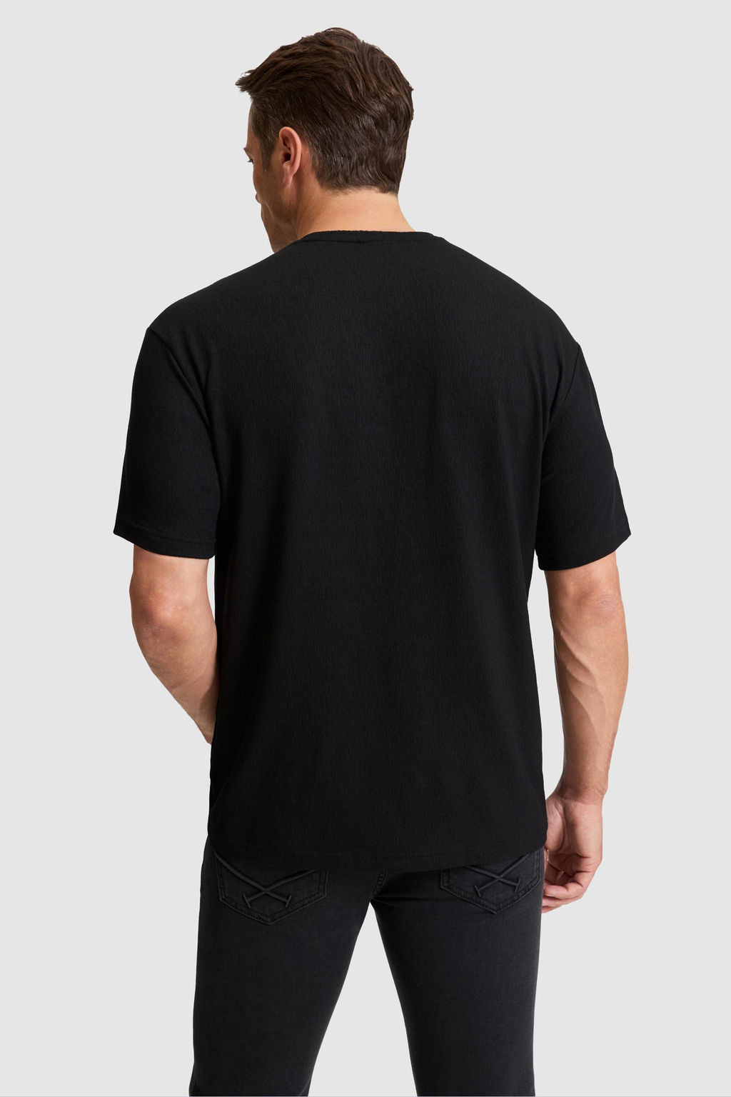 Erkek Siyah Comfort Fit Bisiklet Yaka Ti__rt