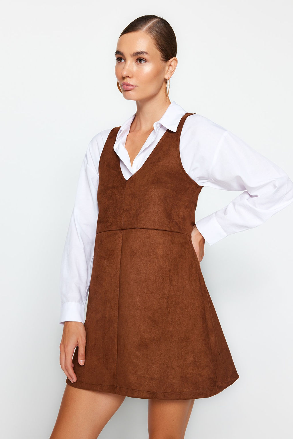 Kahverengi V Yaka Jile Suet Mini Orme Elbise TWOAW24EL00543