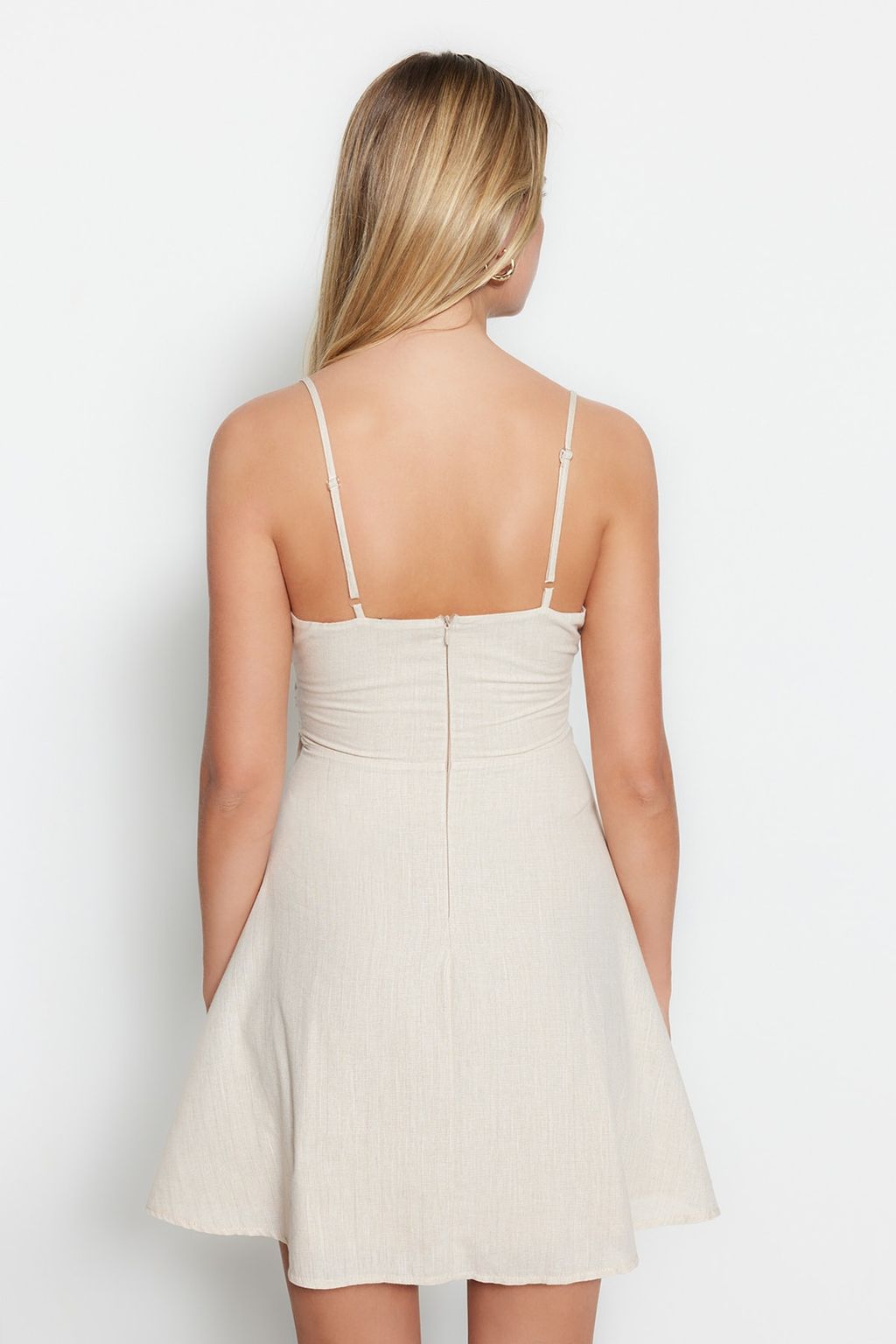 TRENDYOLMILLA Tas Kusakl? A Kesim Mini Kruvaze Yaka Dokuma Keten Gorunumlu Elbise TWOSS19XN0008 фото 6