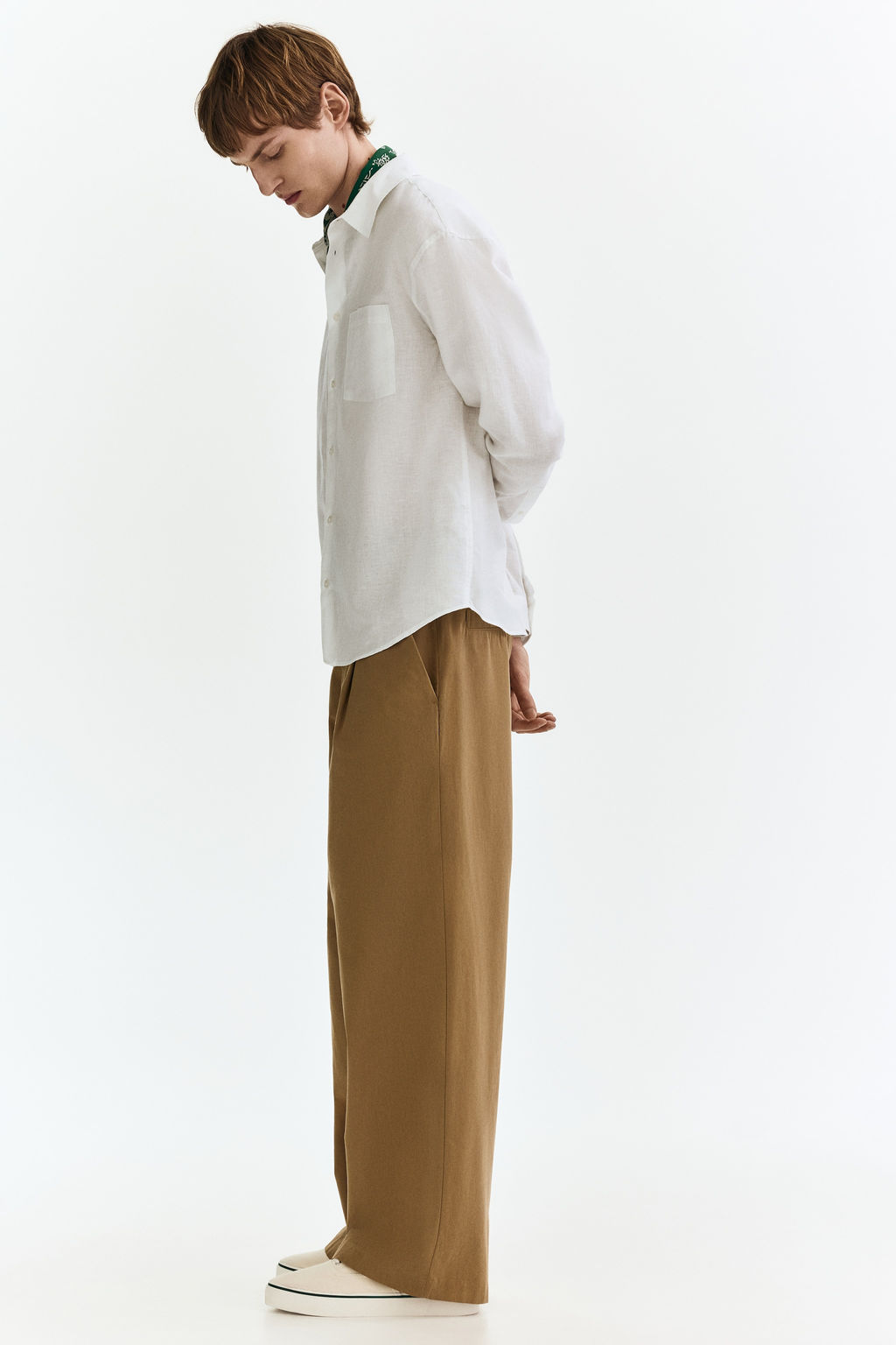 Camisa en mezcla de lino Relaxed Fit - H&m фото 13