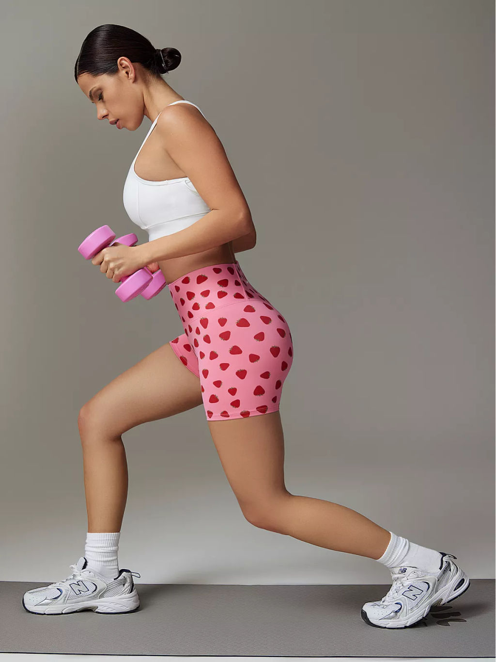 Спортивные шорты с высокой посадкой - NEVERLATE фото 6