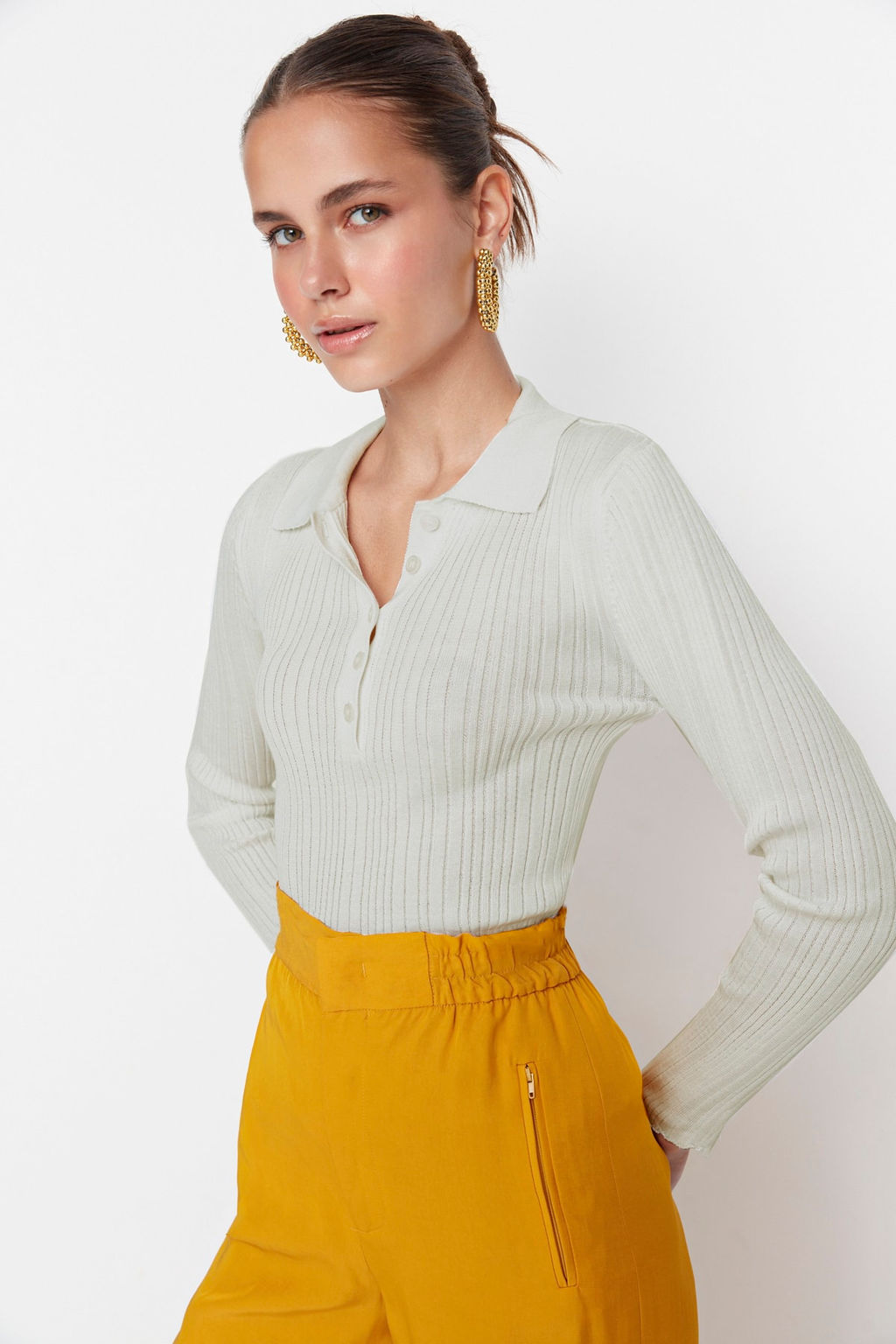 Ekru Merserize Gorunumlu Polo Yaka Fitilli Triko Kazak TWOAW21KZ0773 - Trendyolmilla фото 3