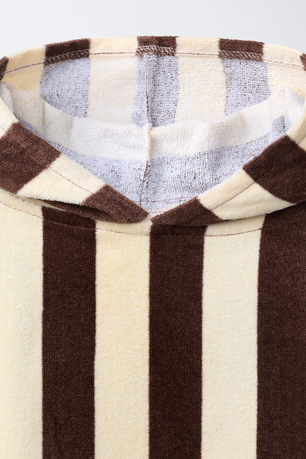 PONCHO TOALLA RAYAS / Marr?n - Zara фото 3