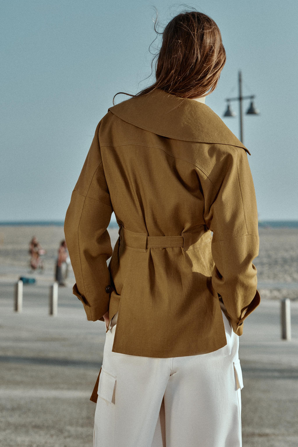 CHAQUETA TRENCH CON LINO CINTUR?N / Aceite - Zara фото 7