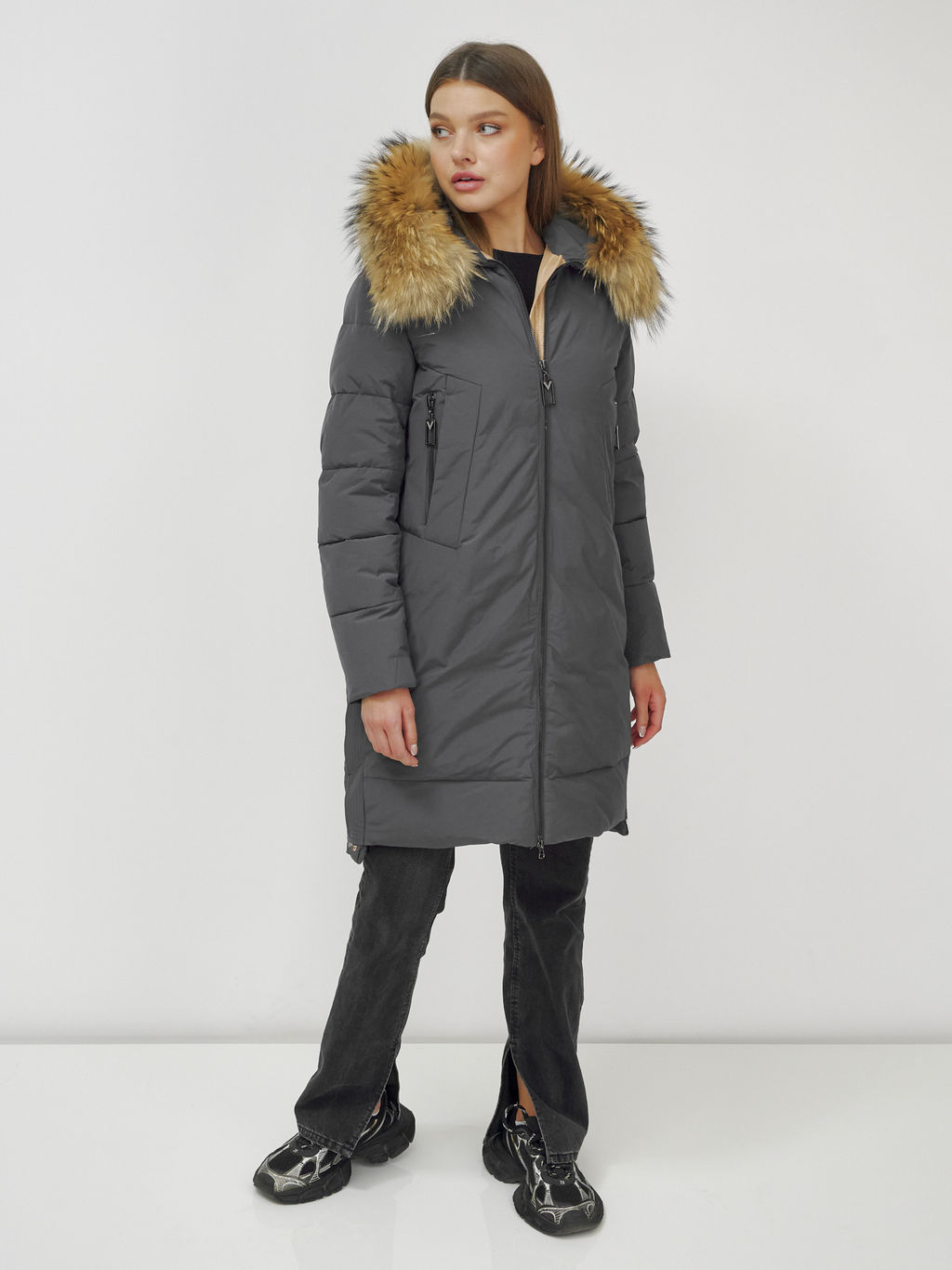 Куртка ПРЕМИУМ КЛАССА зимняя с мехом ЕНОТА, темно-серого цвета - Mtforce фото 16
