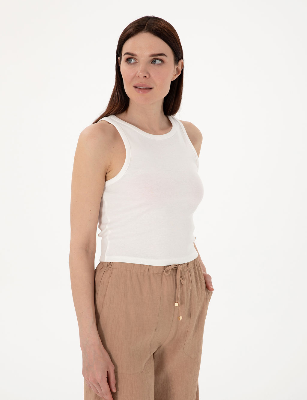 Beyaz Extra Slim Fit Crop Ti__rt