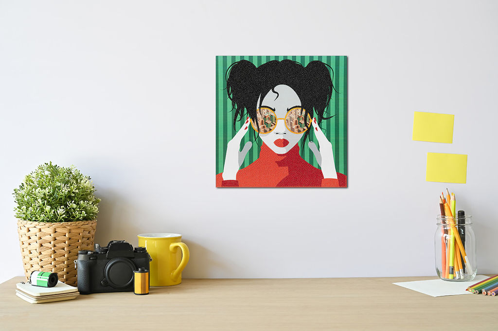 Кристальная (алмазная) мозаика ФРЕЯ ALBP-274 постер Девушка в красном 30 х 30 см