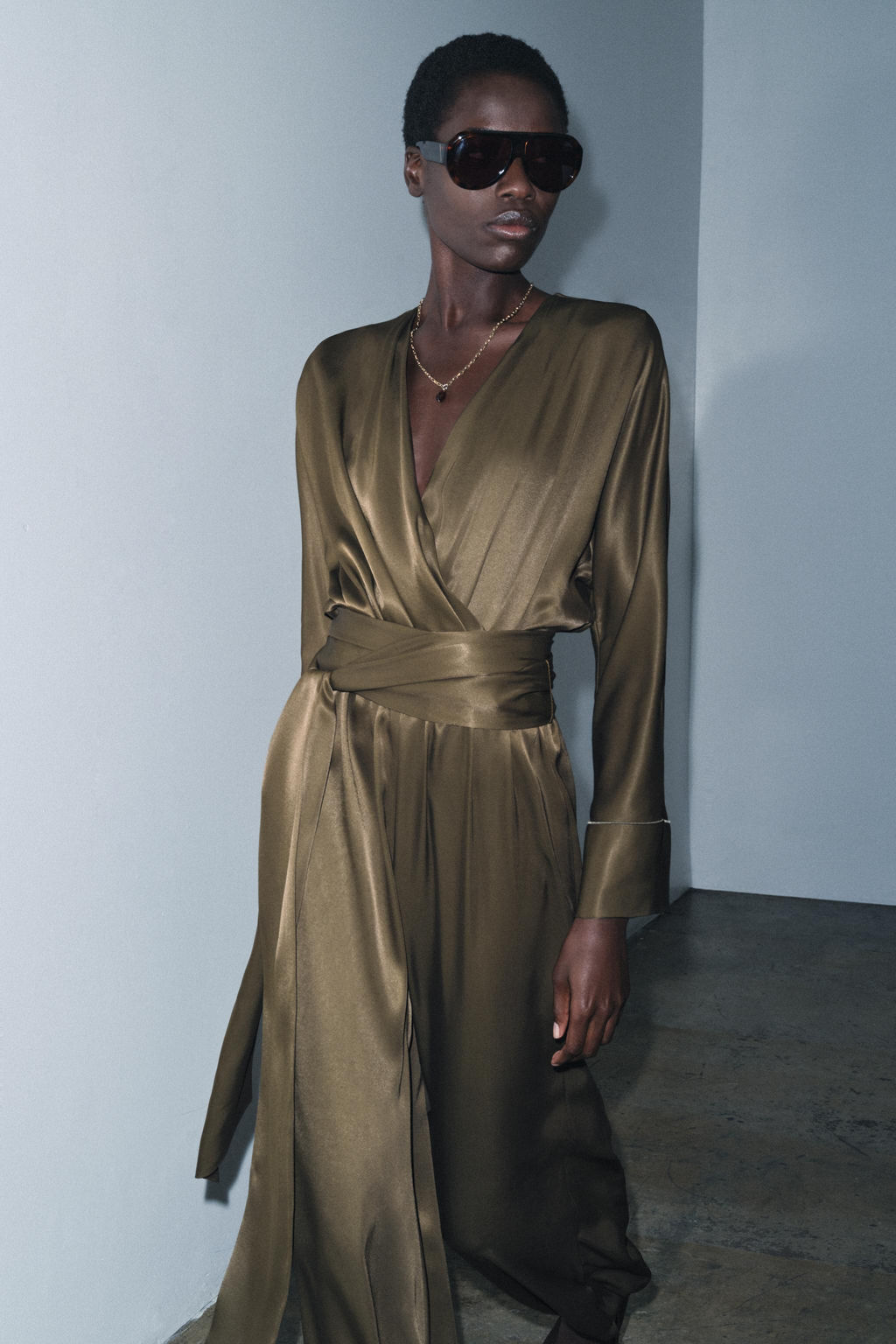 ZW COLLECTION SATIN JUMPSUIT WITH PUFFED HEMS - Zara фото 5