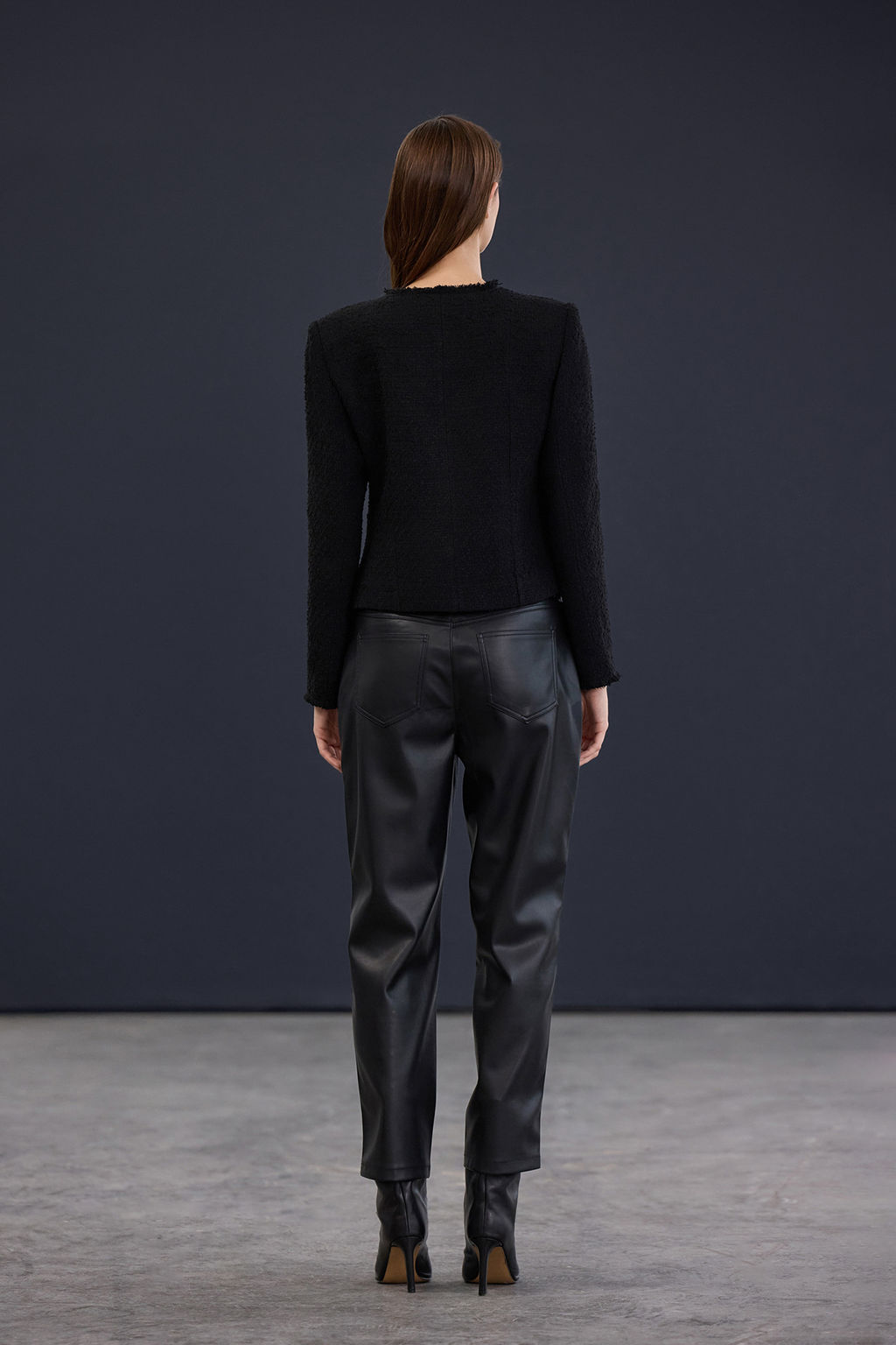 Trendyol Studio Siyah Gumus Aksesuarl? Dokuma Tuvit Ceket TWOAW26CE00079 - Trendyolmilla фото 4