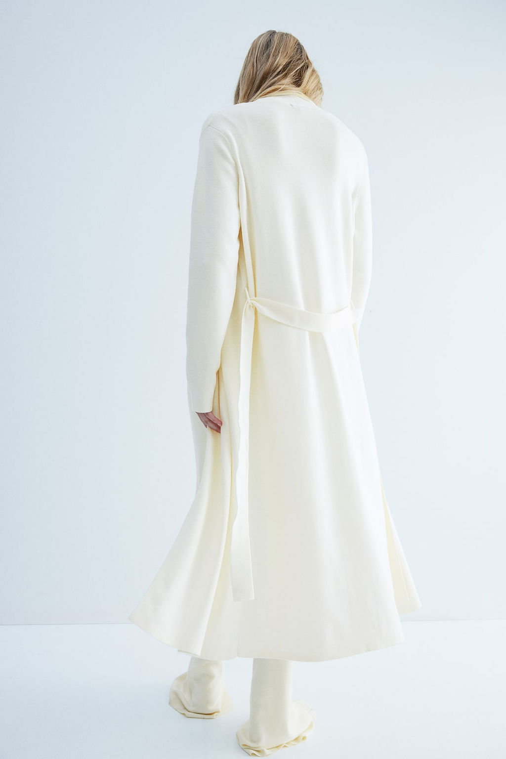 Cardigan largo con cinturon de anudar - H&m фото 4