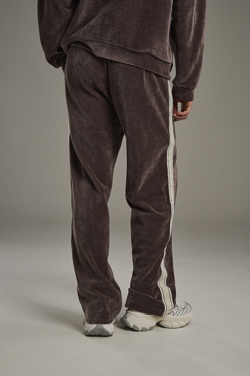 Брюки трикотажные Коричневый ICONIC Knit Track Pants - Anta фото 7