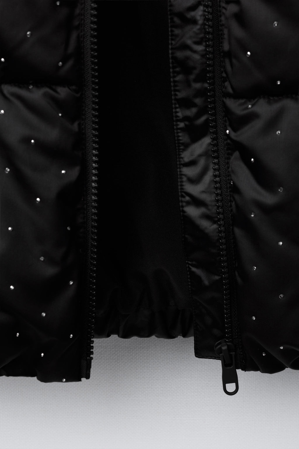 RHINESTONE-DETAIL PUFFER JACKET - Zara фото 8