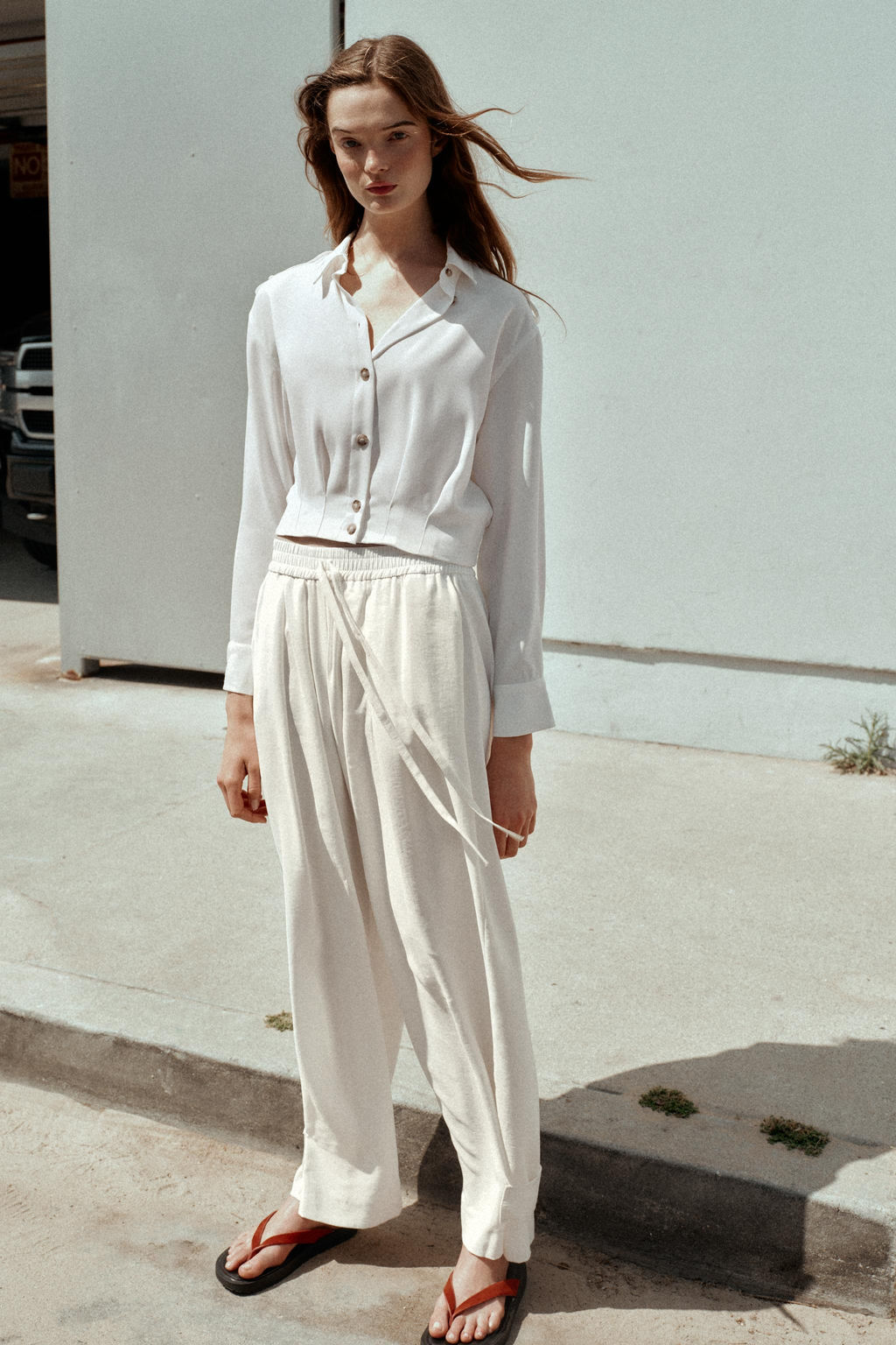 SHORT SHIRT WITH SHOULDER TABS - Zara фото 17
