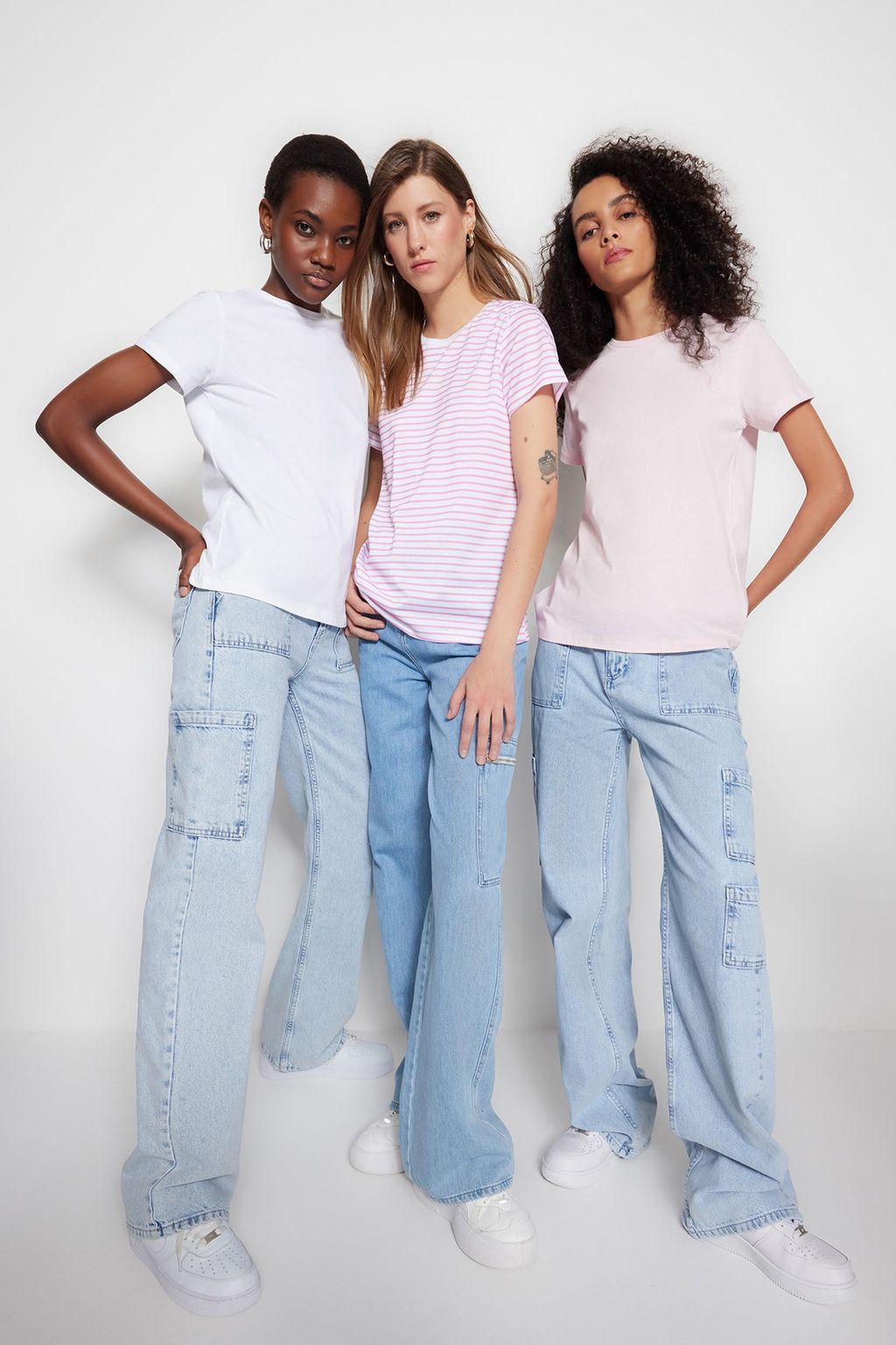 TRENDYOLMILLA Kahverengi-Bej-Haki Cizgili 3lu Paket Basic Bisiklet Yaka Orme T-Shirt TWOSS20TS0146 фото 27