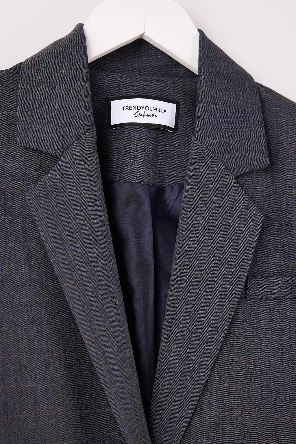 EXCLUSIVE Ozel Koleksiyon Vizon Cep Detayl? Ekoseli Oversize Blazer Ceket TWOAW26BC00048 - Trendyolmilla фото 7