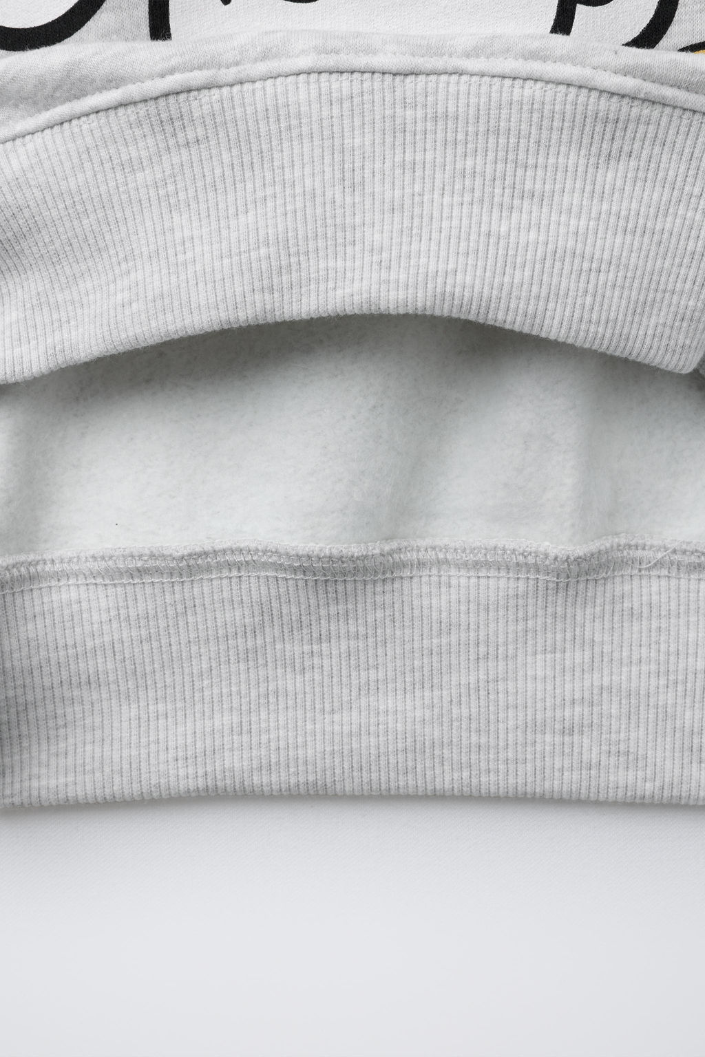 SUDADERA ESTAMPADO CINNAMOROLL  SANRIO  / Gris vigor? - Zara фото 4