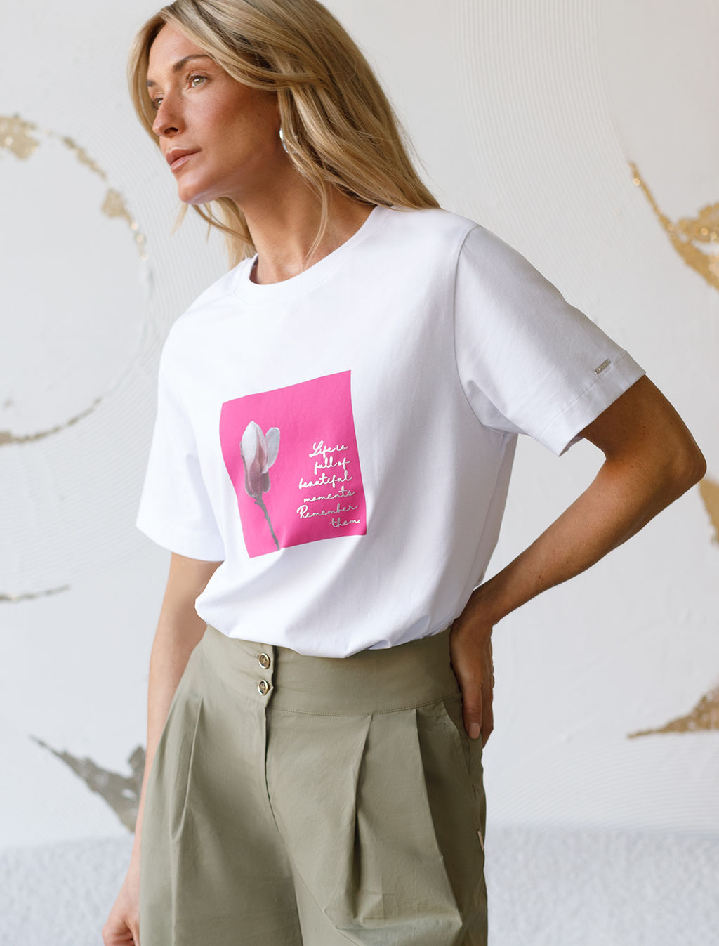 Футболка из премиального хлопка с авторским принтом