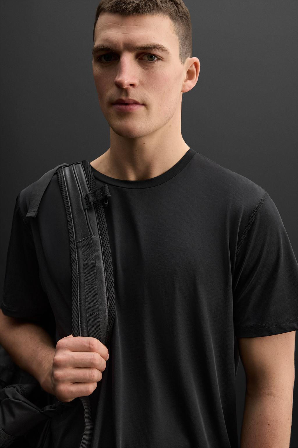 BASIC TRAINING T-SHIRT - Zara фото 7