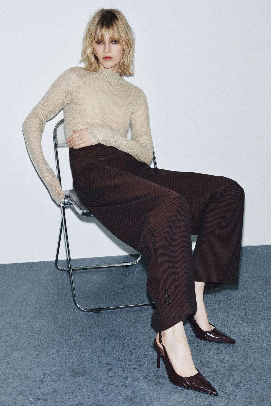 EMBOSSED SLINGBACK SHOES - Zara фото 8