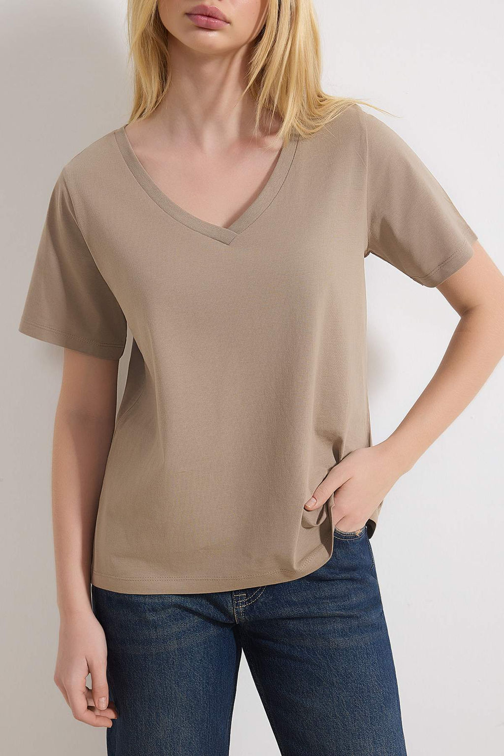 Vizon %100 Pamuk Basic V Yaka Orme T-Shirt TWOSS23TS00001