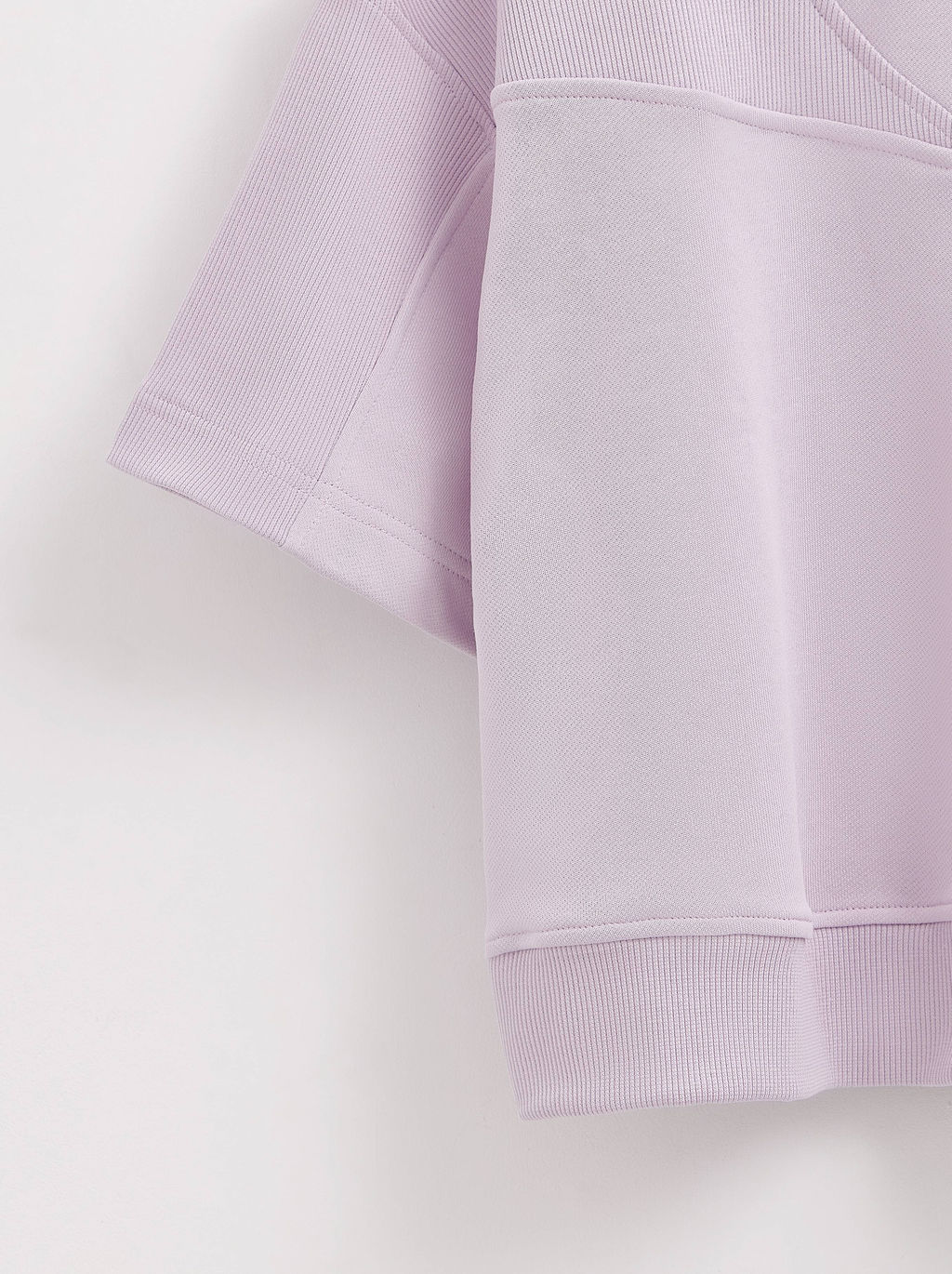 CONTE Комбинированная футболка из футера c вставками в рубчик LD 2573 lavender