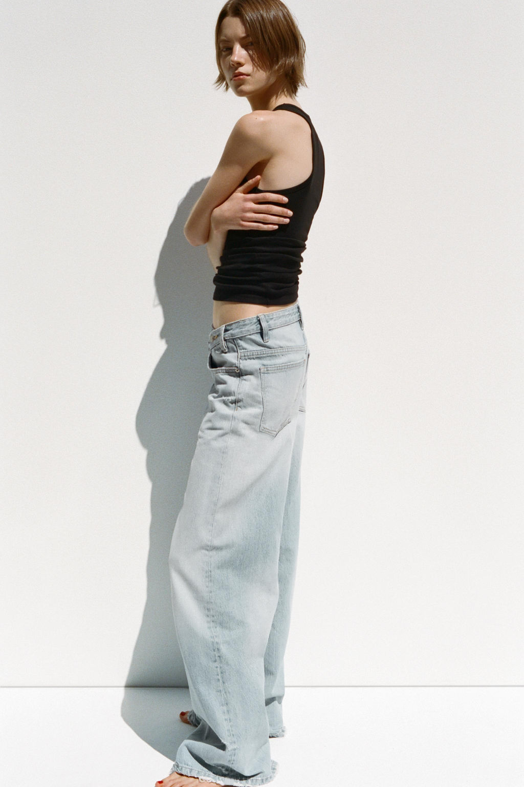 HIGH-WAIST WIDE-LEG TRF JEANS - Zara фото 47