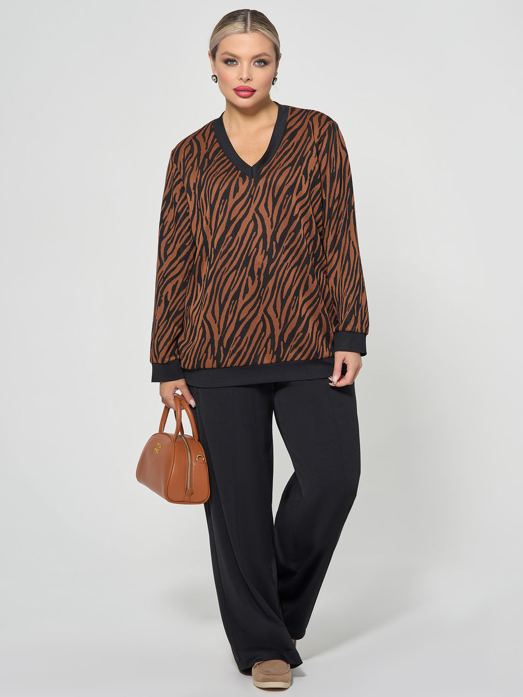 Костюм 0001-3а коричневый