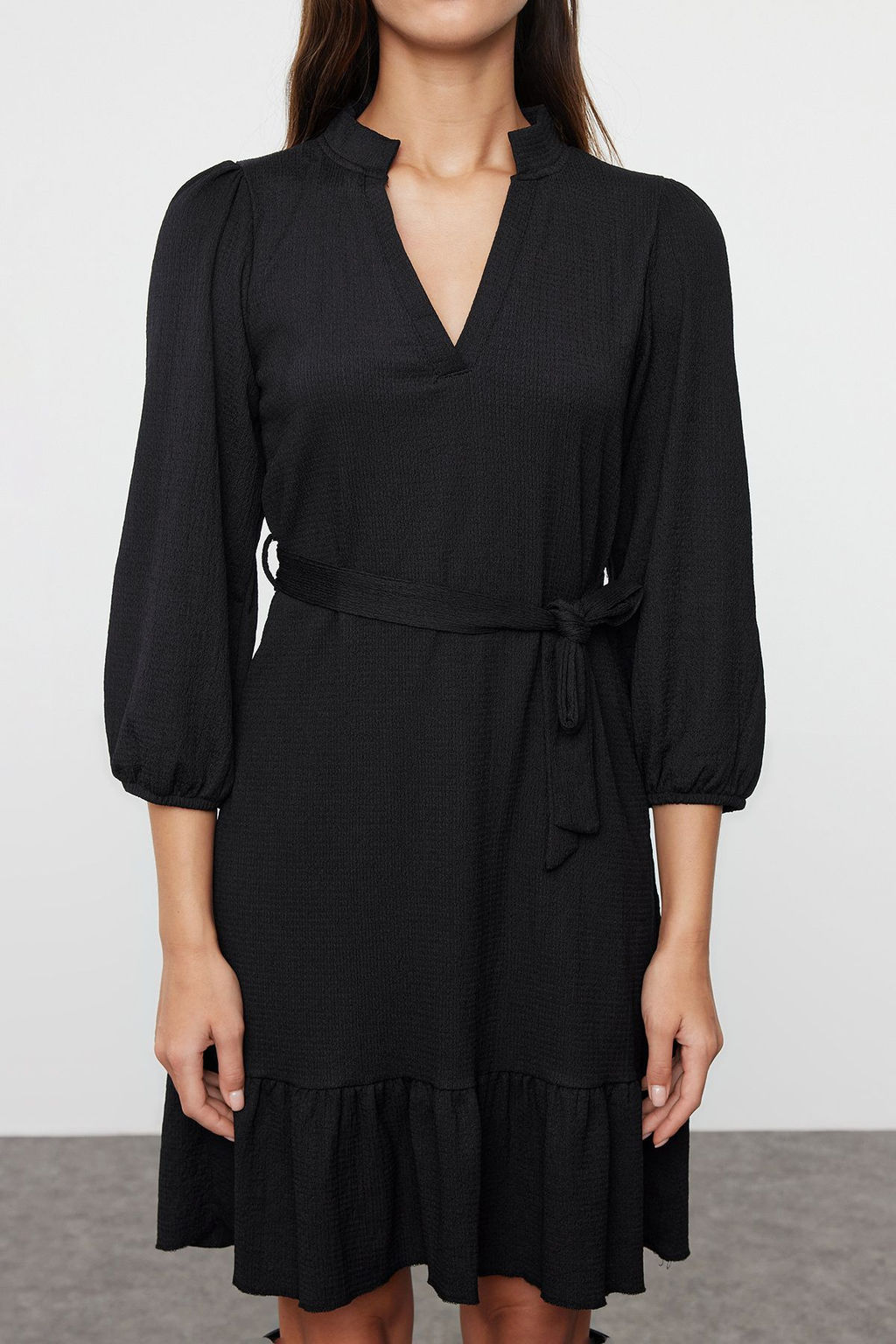 Siyah Kusakl? A Kesim/Can Form Burumcuk/Dokulu Orme Elbise TWOSS23EL00344