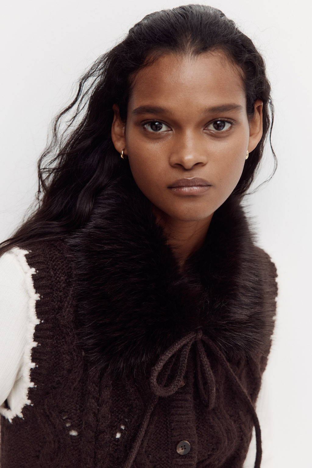 Chaleco en punto trenzado con cuello - H&m фото 5