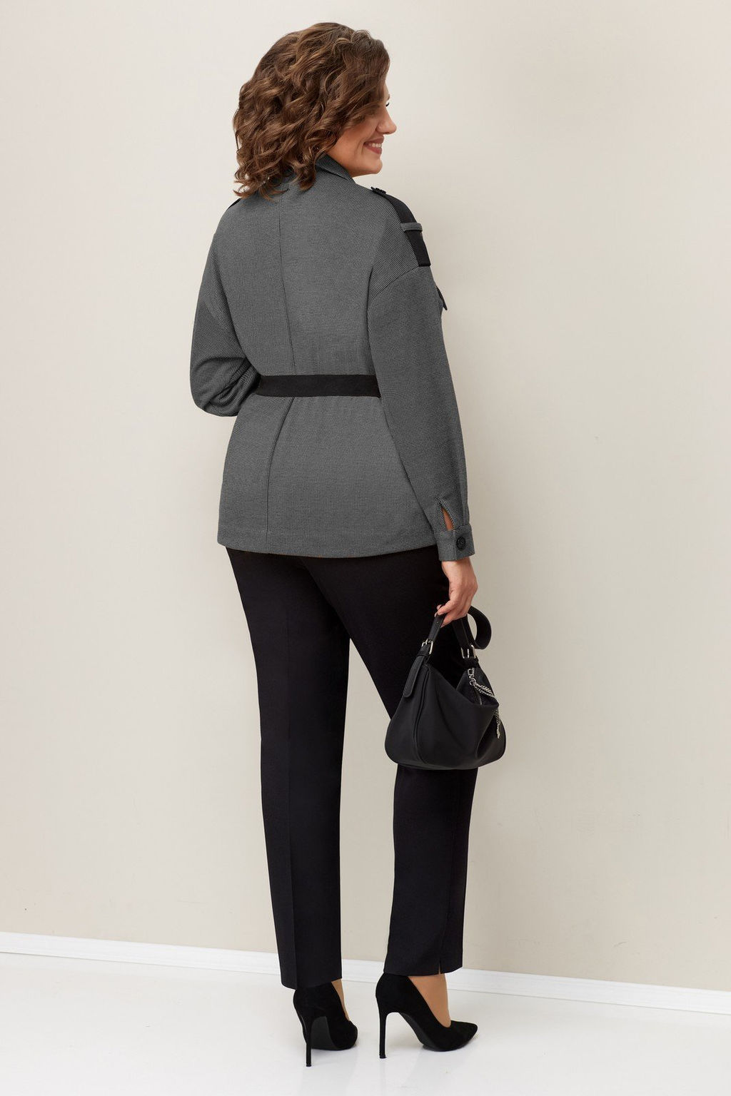 Брючный белорусский костюм осенний больших размеров - Almond фото 4