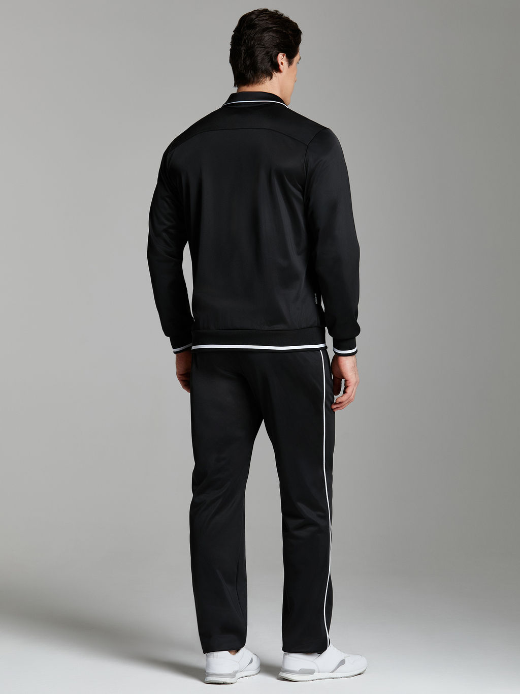 Спортивный костюм мужской 10M-RR-1839 RED-N-ROCKS