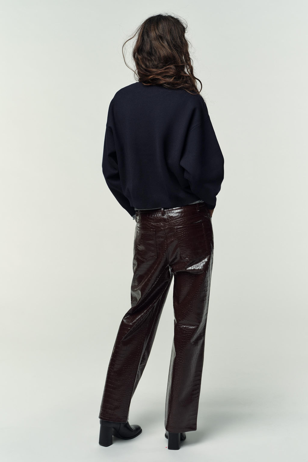 PLAIN KNIT SWEATSHIRT - Zara фото 7