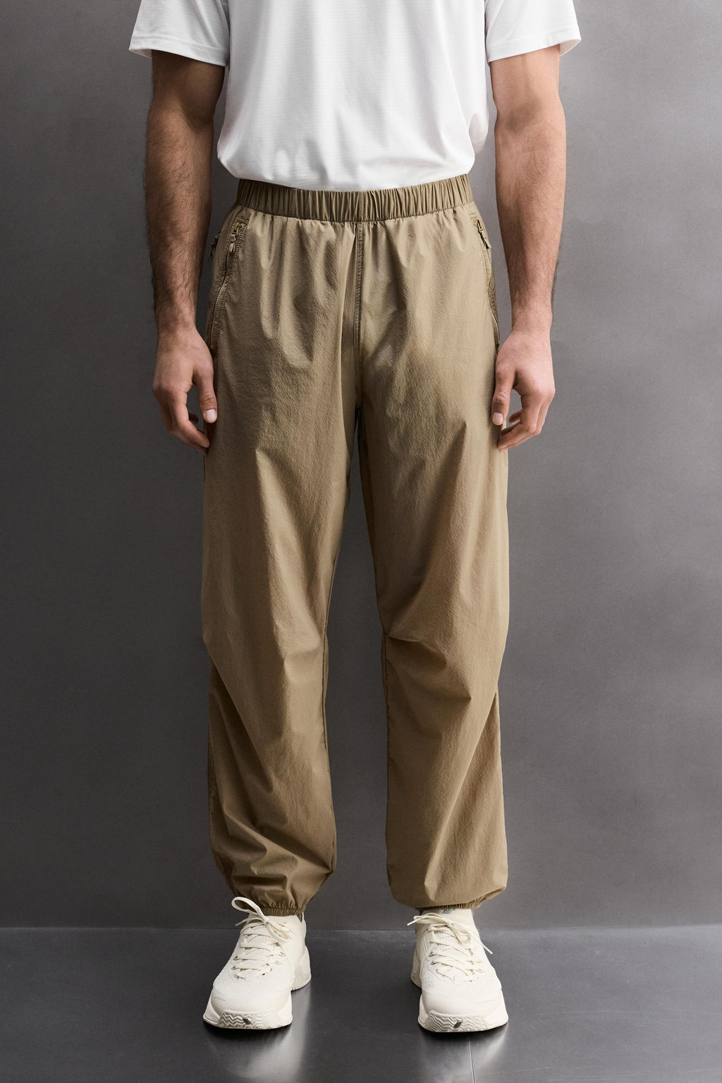 PANTAL?N JOGGER T?CNICO TRAINING / Beige - Zara фото 2